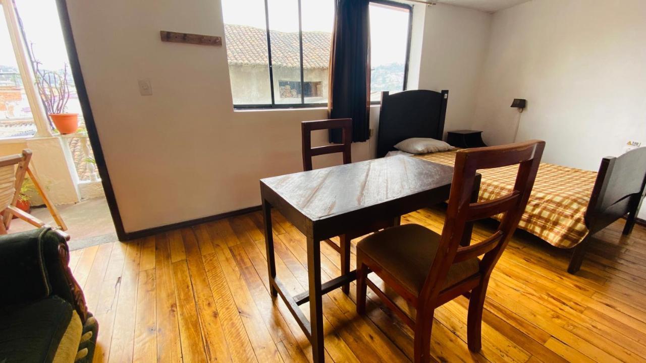 קיטו Hostal La Guayunga Rooftop מראה חיצוני תמונה