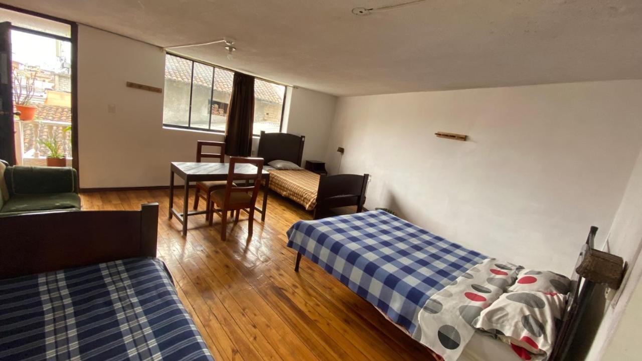 קיטו Hostal La Guayunga Rooftop מראה חיצוני תמונה