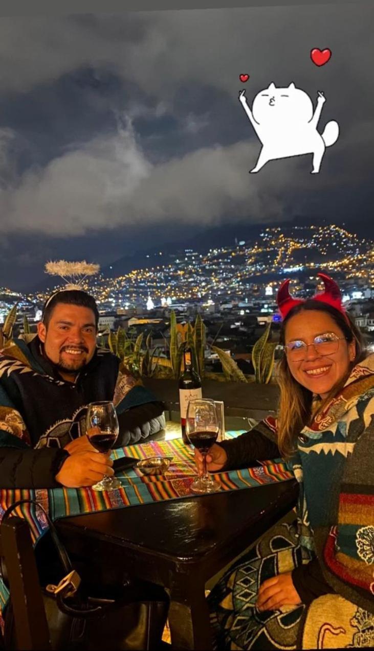 קיטו Hostal La Guayunga Rooftop מראה חיצוני תמונה